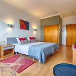 T2 Apt-beachtour Lux Sunset - דירה
