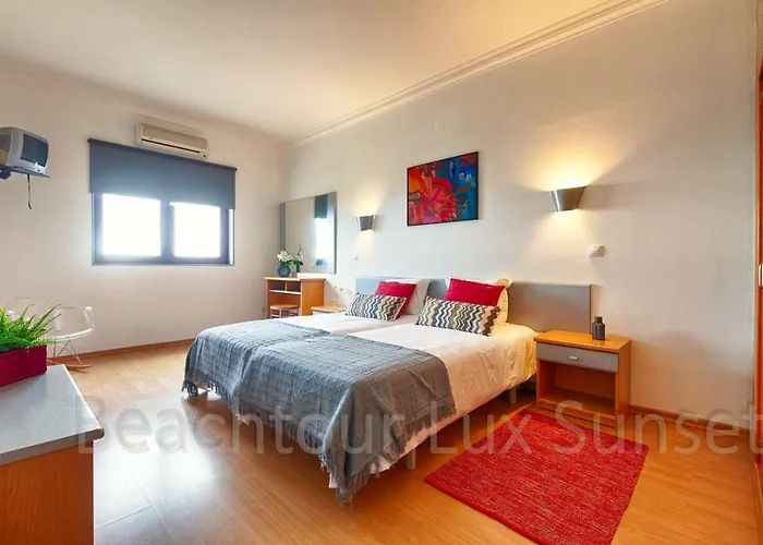 T2 Apt-beachtour Lux Sunset - 에리세이라